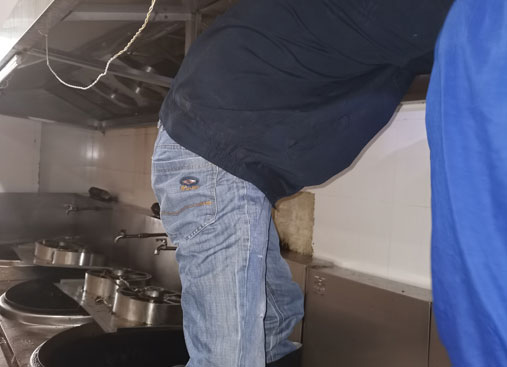 排油煙設(shè)備清洗