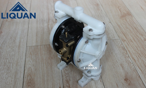 排油煙設(shè)備清洗